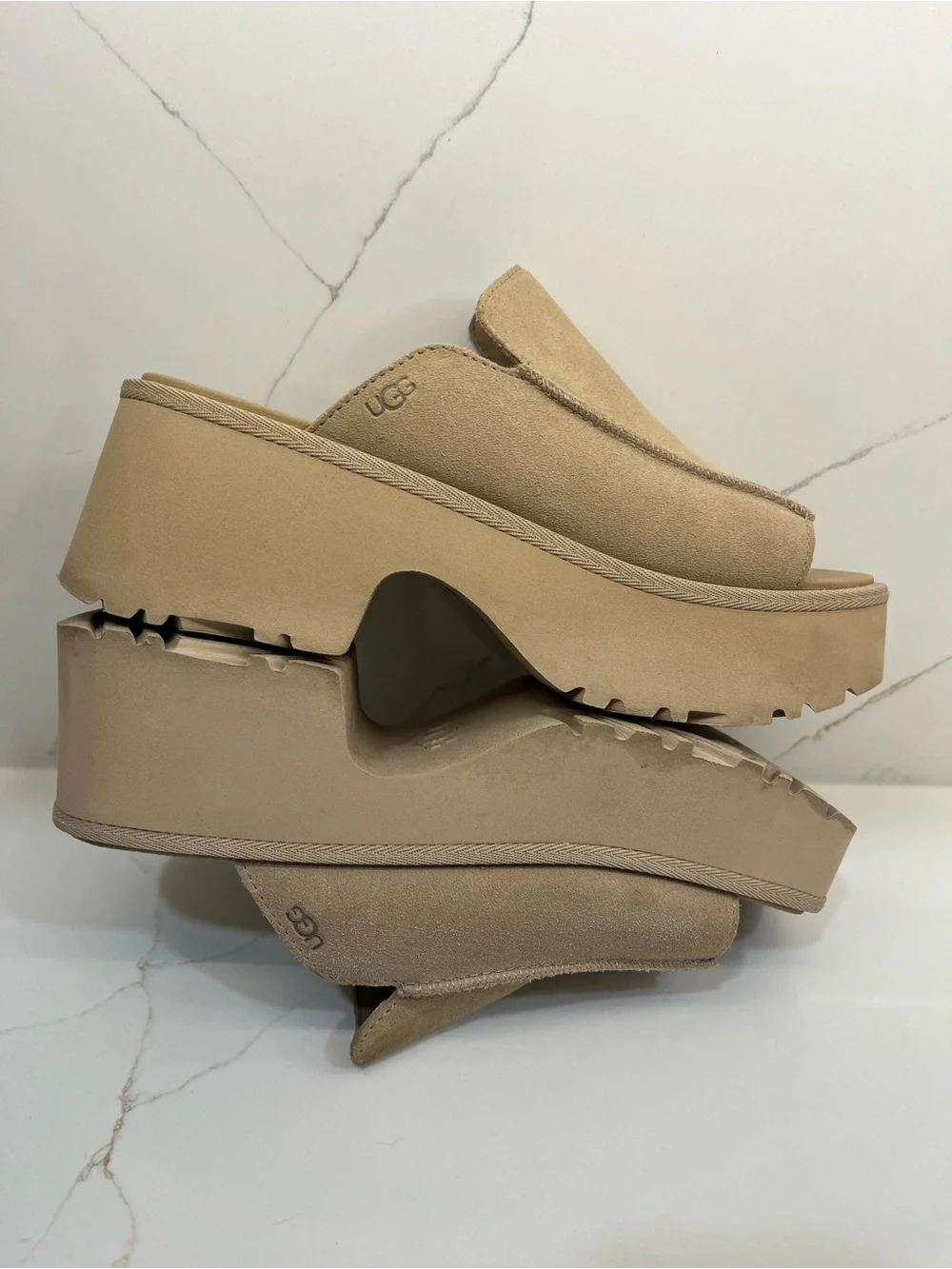 UGG Suede Platform Slide Sandals Camel Tan Square Toe Wedge Slides Sz 9
